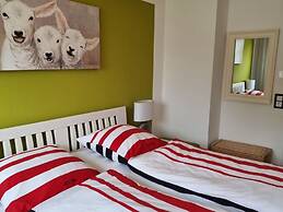 Watt's Happiness Close to the Beach