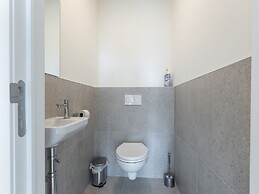 Apartment With 2-bedrooms