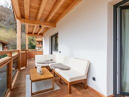 Spacious Apartment in Uderns With Balcony