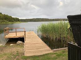 Schaalseehobbit Modern Retreat