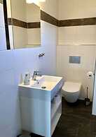 Schaalseehobbit Modern Retreat