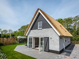 New Thatched Villa Near the Beach