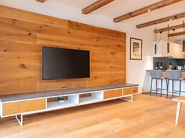 Large Chalet With Carmine and Wellness Area