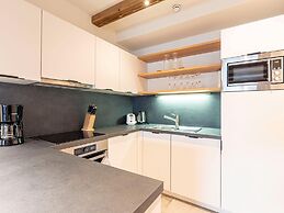 Large Chalet With Carmine and Wellness Area