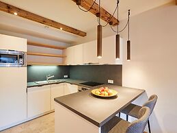 Large Chalet With Carmine and Wellness Area