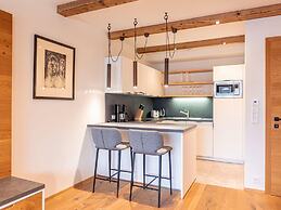 Large Chalet With Carmine and Wellness Area