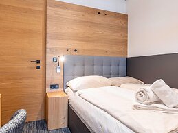 Large Chalet With Carmine and Wellness Area