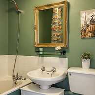 1-bed Penthouse Notting Hill