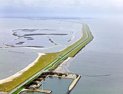 Apartment in Nieuwpoort With sea View