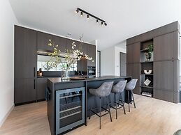 Villa With Sauna and Heated Pool Near Harderwijk