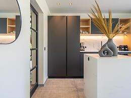 Holiday Home for 10 Person With Garden