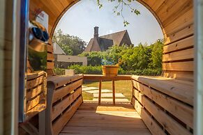 Luxury Villa With Pool & Sauna Kortrijk