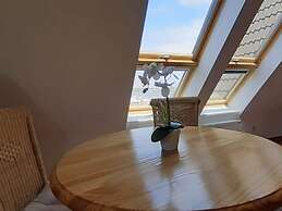 Holiday Apartment Age