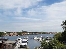 Holiday Apartment Age