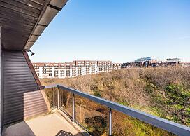 Corner Apartment With 2 Bedrooms