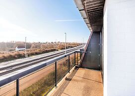 Corner Apartment With 2 Bedrooms