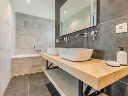Modern Holiday Home Near Baarle-nassau