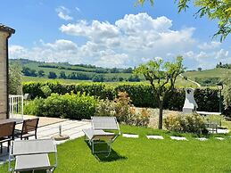Stylish Panoramic Villa With Private Pool