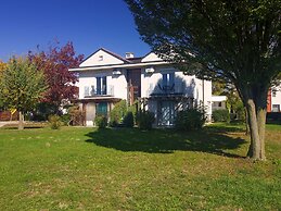Lovely Apartment in Ptuj With Golf Course Nearby