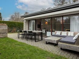 Holiday Home on the Veerse Meer