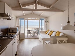 Nice Beach House With Direct sea View, on the North Sea Beach of Wijk 