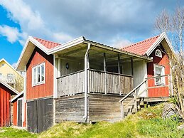 5 Person Holiday Home in Bredared