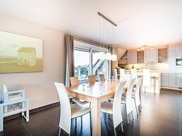 Maeterlinck 201 Sunny Penthouse in Koksijde
