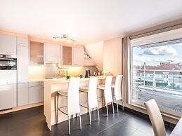 Maeterlinck 201 Sunny Penthouse in Koksijde