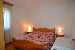 Belvilla by OYO Negritella Quadri Sette