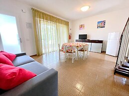 Villa in Caorle With Pool Near Beach
