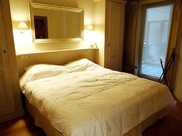 Apartment in Nieuwpoort With sea Views