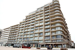 Apartment in Nieuwpoort With sea Views