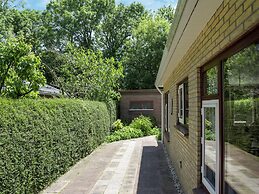 Peaceful Holiday Home With Shared Pool