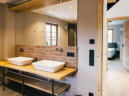 Cloud 9A Comfortable Holiday Residence