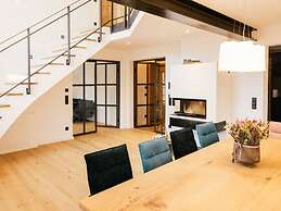 Cloud 9A Comfortable Holiday Residence