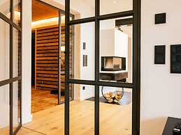 Cloud 9A Comfortable Holiday Residence