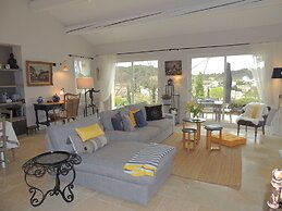 Picturesque Holiday Home With Garden