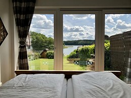 Schaal Lake Residence