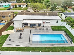 Casa Maya 3BR Home w Pool Near Hard Rock Casino