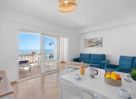Apartamento frente a la playa con vistas