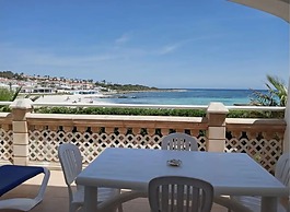 Apartamento frente a la playa con vistas