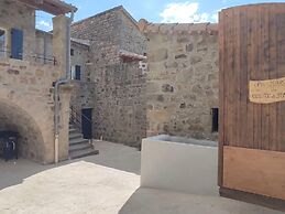 Renovated Farmhouse Escape