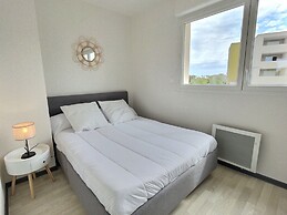 Luxurious Maisonette With Washing Machine Near Valras-plage