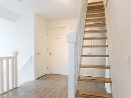 Villa With two Saunas in Delfstrahuizen