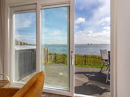 Attractive Apartment With a View