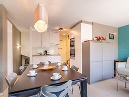 Zeewandeling Apartment Near the Beach