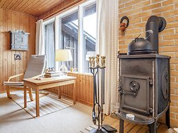 4 Person Holiday Home in Frorup