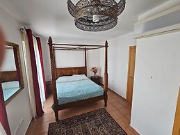 House in Andalucma With Terrace