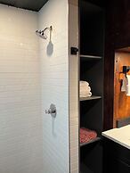 Old Marshall Jail Hotel