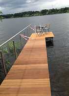 Holiday House House by the Lake